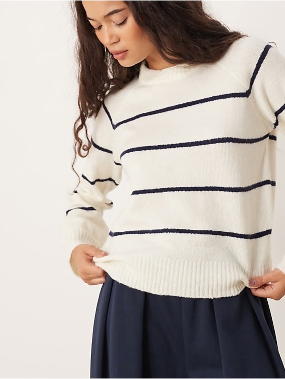 NWOT // Abercrombie & Fitch - Ivory Crewneck Sweater with Navy Stripes